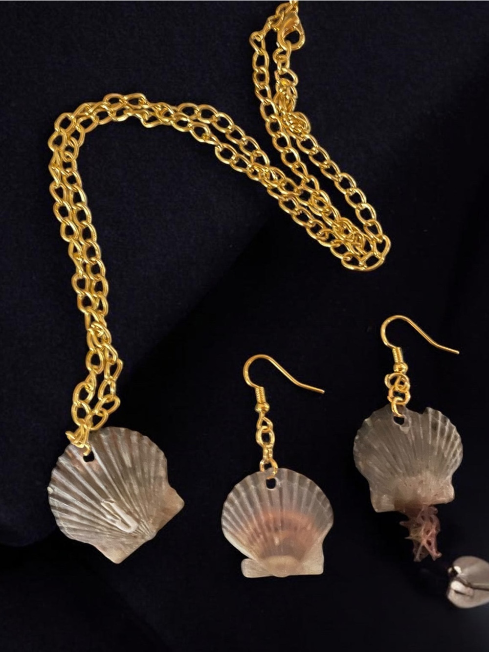 Gold Chain Necklace and Shell Drop Earrings